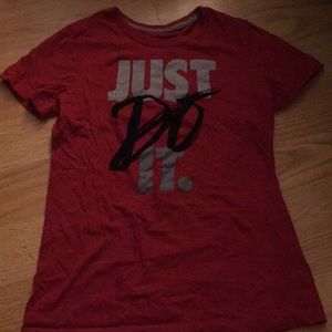 Nike t-shirt